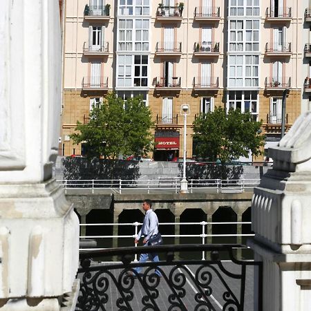 Hotel Ripa Bilbao Esterno foto