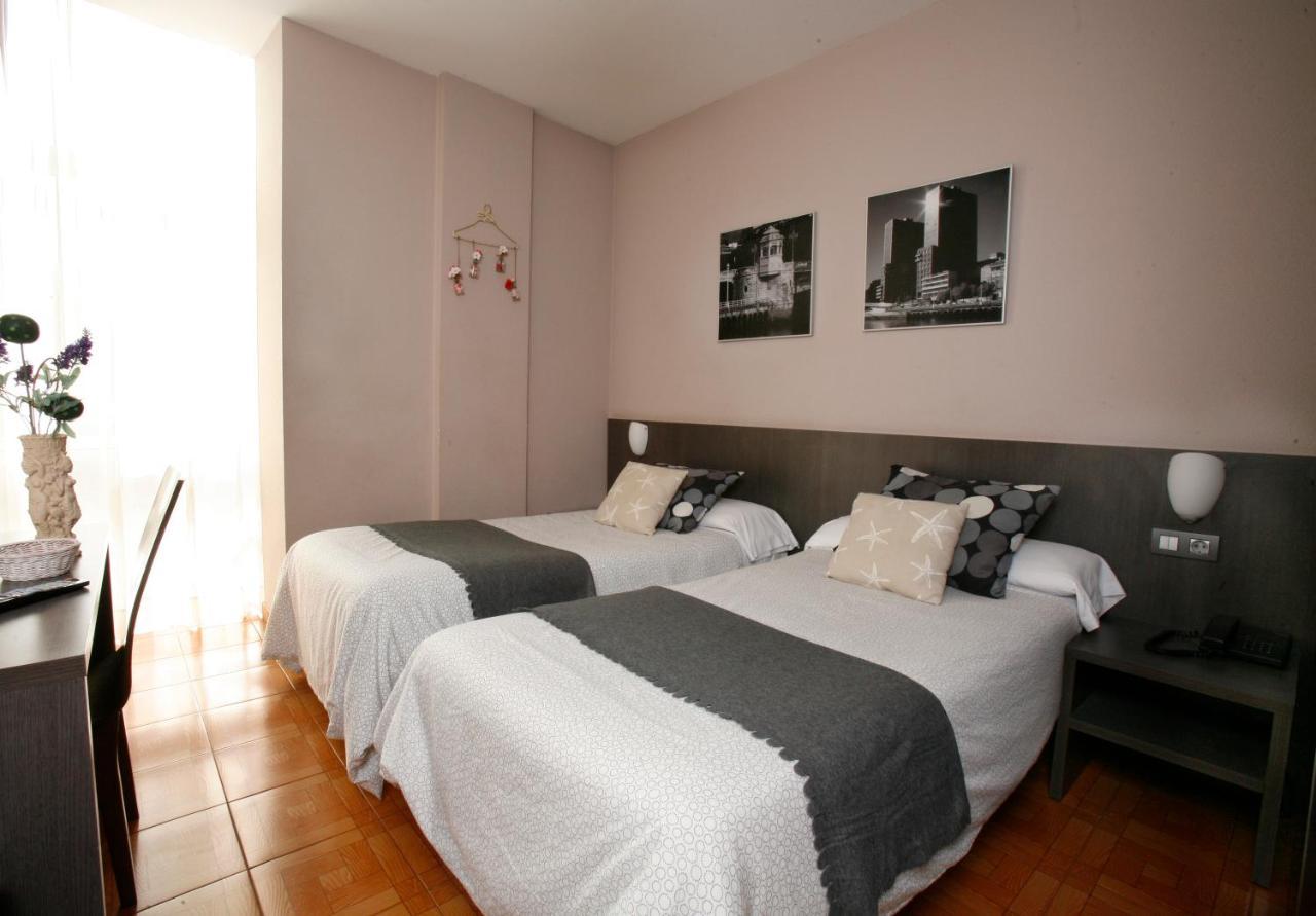 Hotel Ripa Bilbao Esterno foto